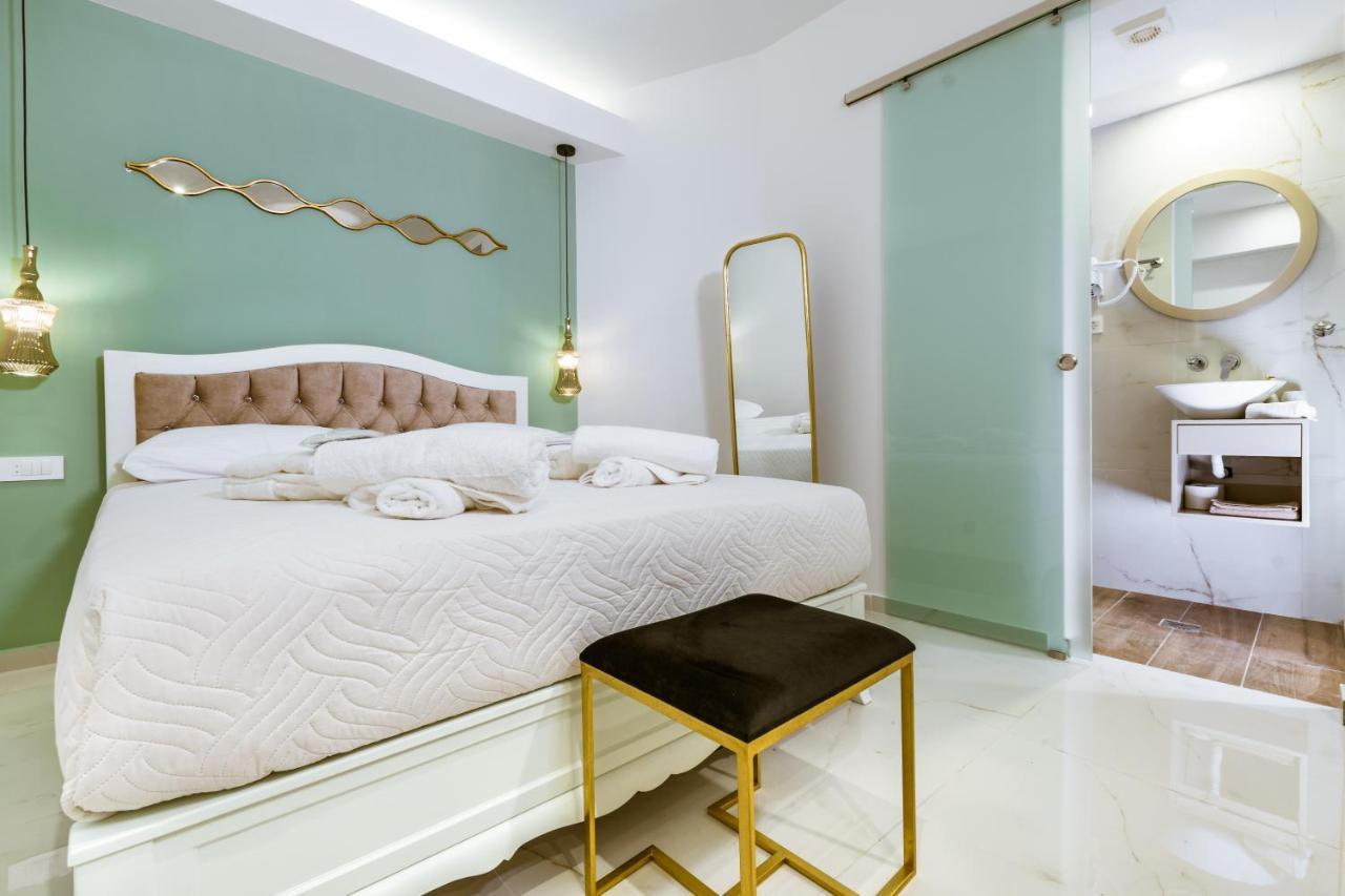 Konmari Boutique Suites Chania  Exterior photo
