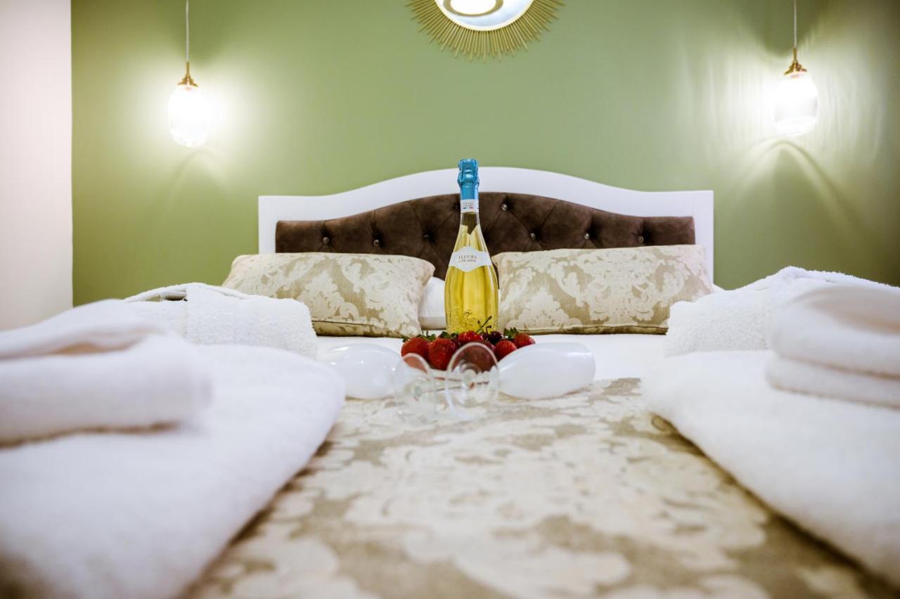 Konmari Boutique Suites Chania  Exterior photo